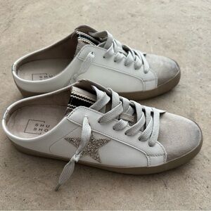 ShuShop White and Gray Sneakers with Glitter Star